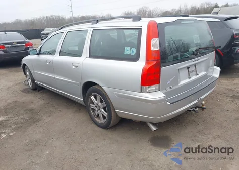 2005 Volvo V70 2.4 из США, поврежденный, VIN YV1SW612852477257